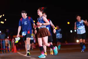 BIB: 42415
                            <button type="button" onclick="openModal(22973631)" class="btn btn-primary btn-sm float-right btn-popup" data-toggle="modal" data-target=".modal-high-quality">
                        <i class="fas fa-shopping-cart"></i> Add to Cart
                    </button>
                                            <button type="button" onclick="isThisMe(22973631, true)" class="btn btn-success btn-sm float-right btn-popup btn-isme hidden" data-toggle="tooltip" data-placement="bottom" title="นี่คือรูปของคุณใช่ไหม คลิกที่นี่เพื่อเอาเข้าอัลบั้ม">
                        <i class="fas fa-plus"></i> Add to album
                    </button>
                    <button type="button" onclick="isThisMe(22973631, false)" class="btn btn-warning btn-sm float-right btn-popup btn-isnotme hidden">
                        <i class="fas fa-ban"></i> Remove from album
                    </button>